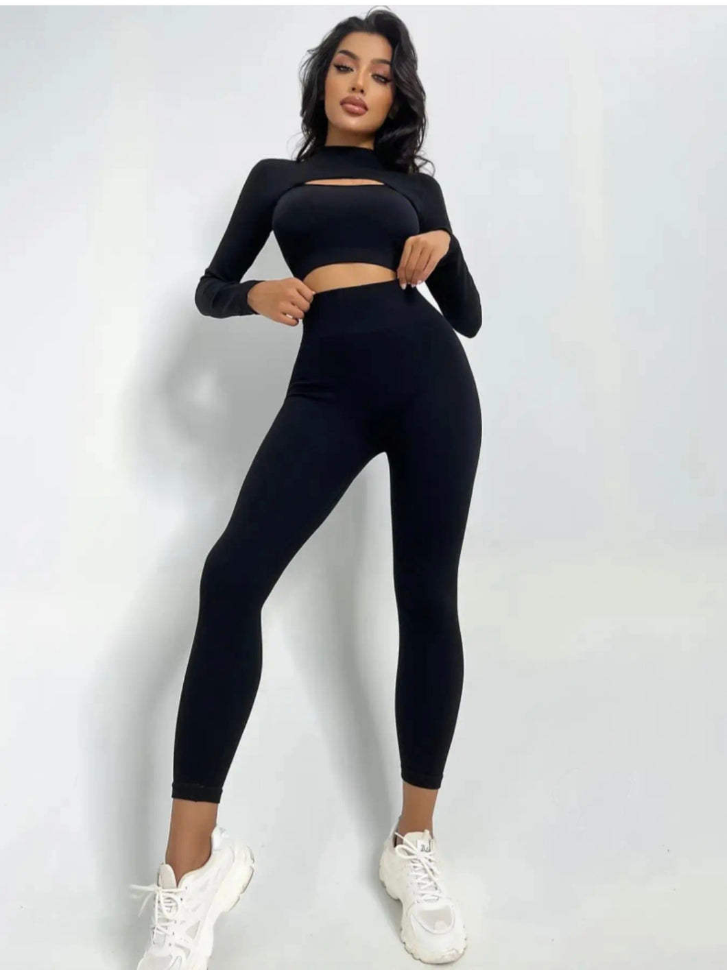 Black cut out set