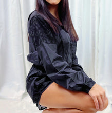 Load image into Gallery viewer, Black Windbreaker Crop Top Set
