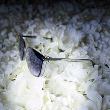 Load image into Gallery viewer, Gray Square Sunglasses
